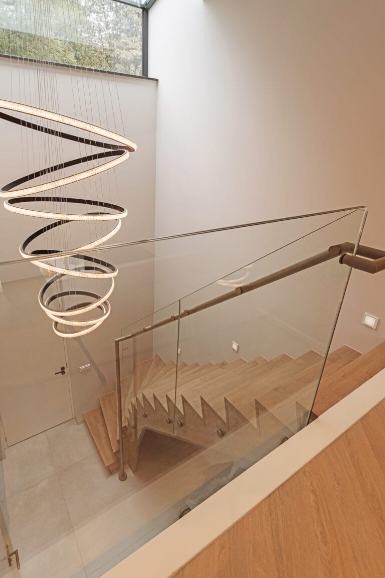 Trap schilderen en trappengat schilderen Verfex